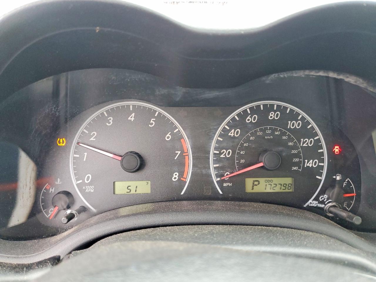 2011 TOYOTA COROLLA LE photo 17