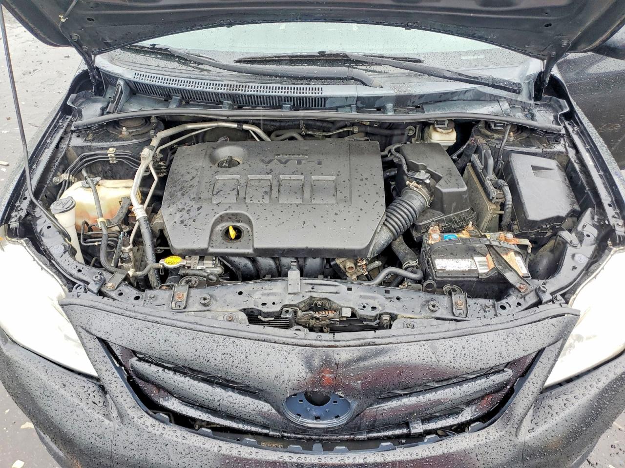 2011 TOYOTA COROLLA LE photo 21