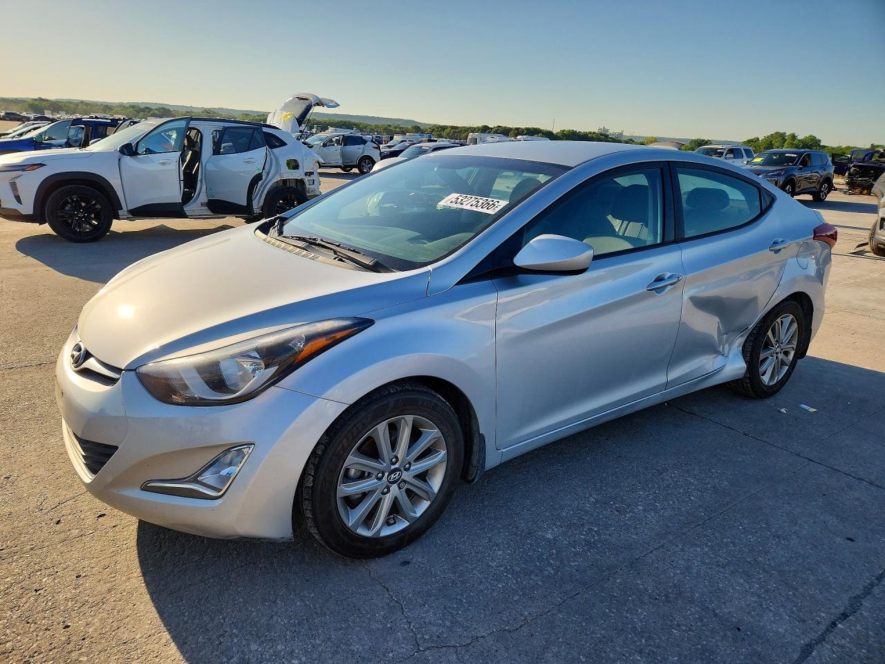 2014 HYUNDAI ELANTRA