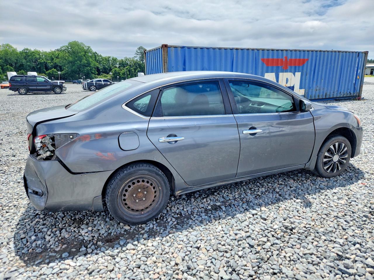 2015 NISSAN SENTRA S photo 5
