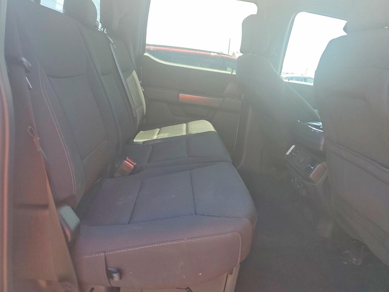 2024 FORD F150 XLT photo 28