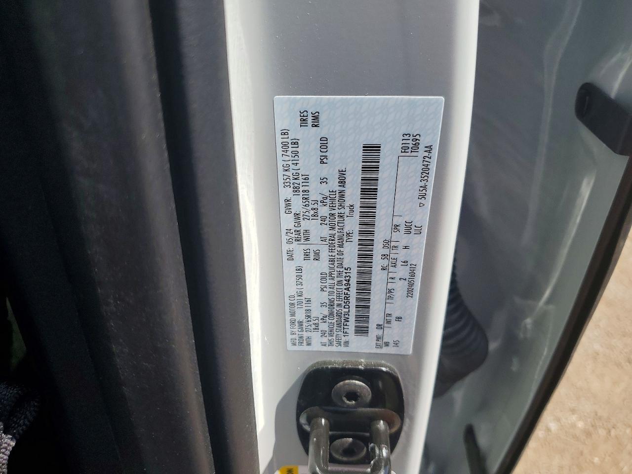 2024 FORD F150 XLT photo 34