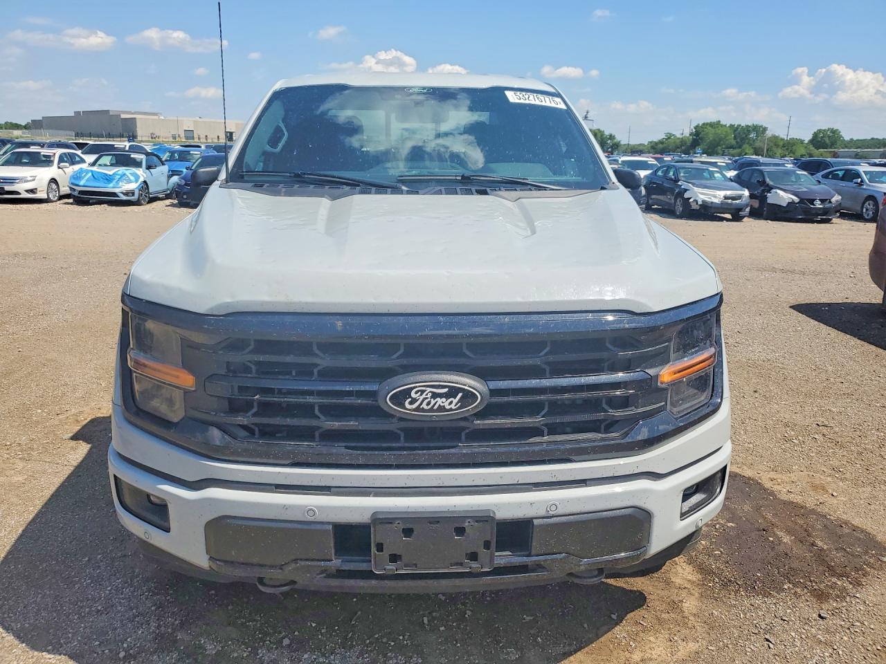 2024 FORD F150 XLT photo 13