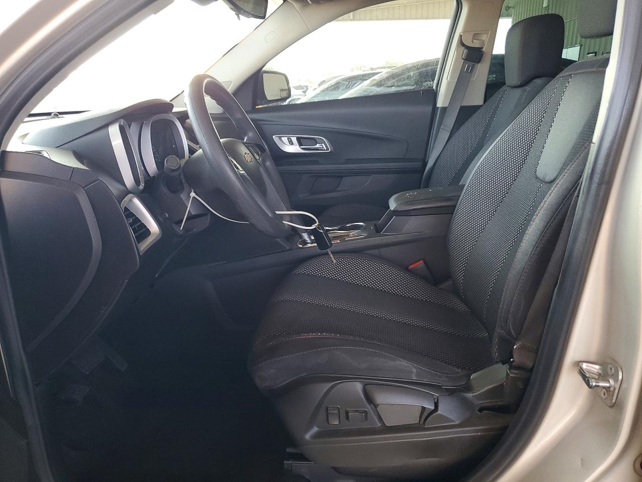 2016 CHEVROLET EQUINOX LS photo 13