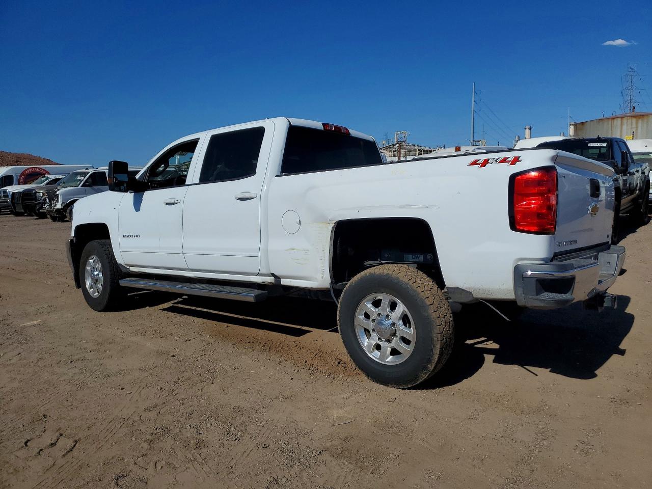 2018 CHEVROLET SILVERADO K2500 HEAVY DUTY LT photo 4