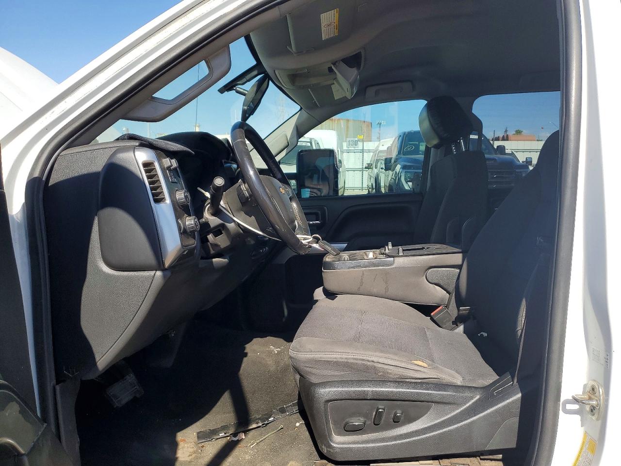 2018 CHEVROLET SILVERADO K2500 HEAVY DUTY LT photo 19