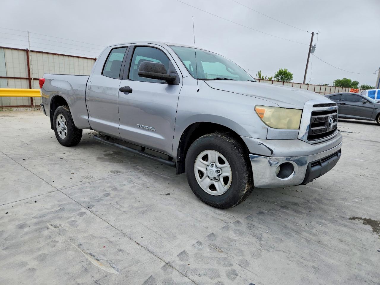 2010 TOYOTA TUNDRA DOUBLE CAB SR5 photo 7