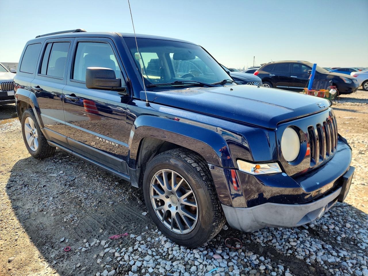 2014 JEEP PATRIOT photo 7