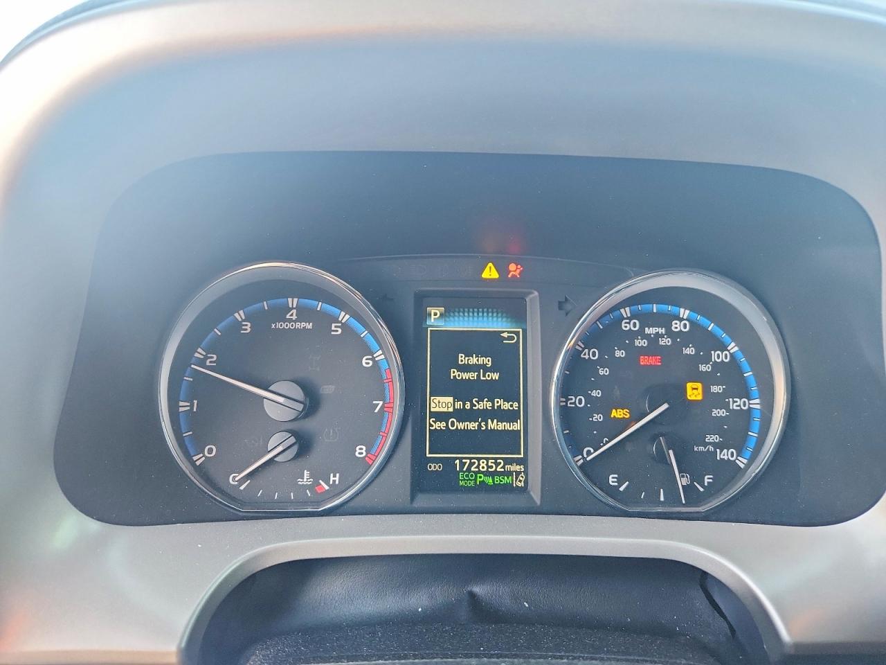 2017 TOYOTA RAV4 LIMITED photo 17