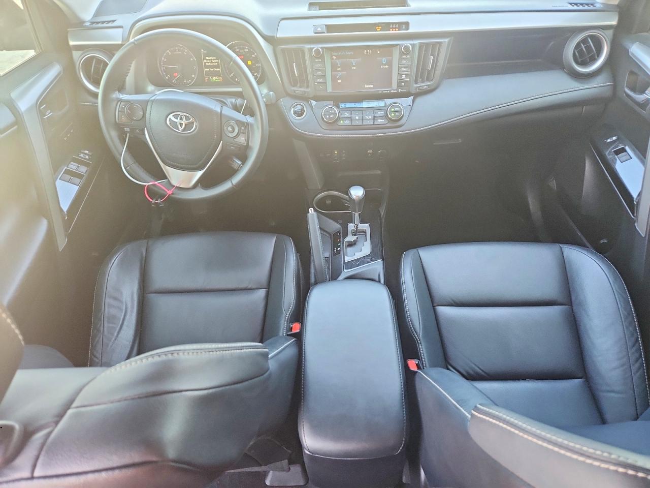 2017 TOYOTA RAV4 LIMITED photo 15