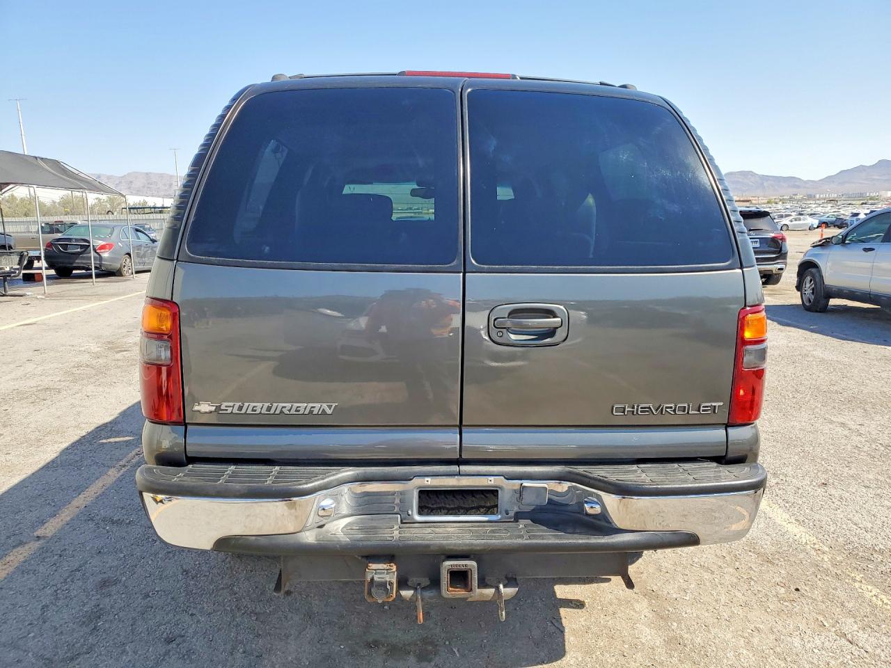 2001 CHEVROLET SUBURBAN K2500 photo 11