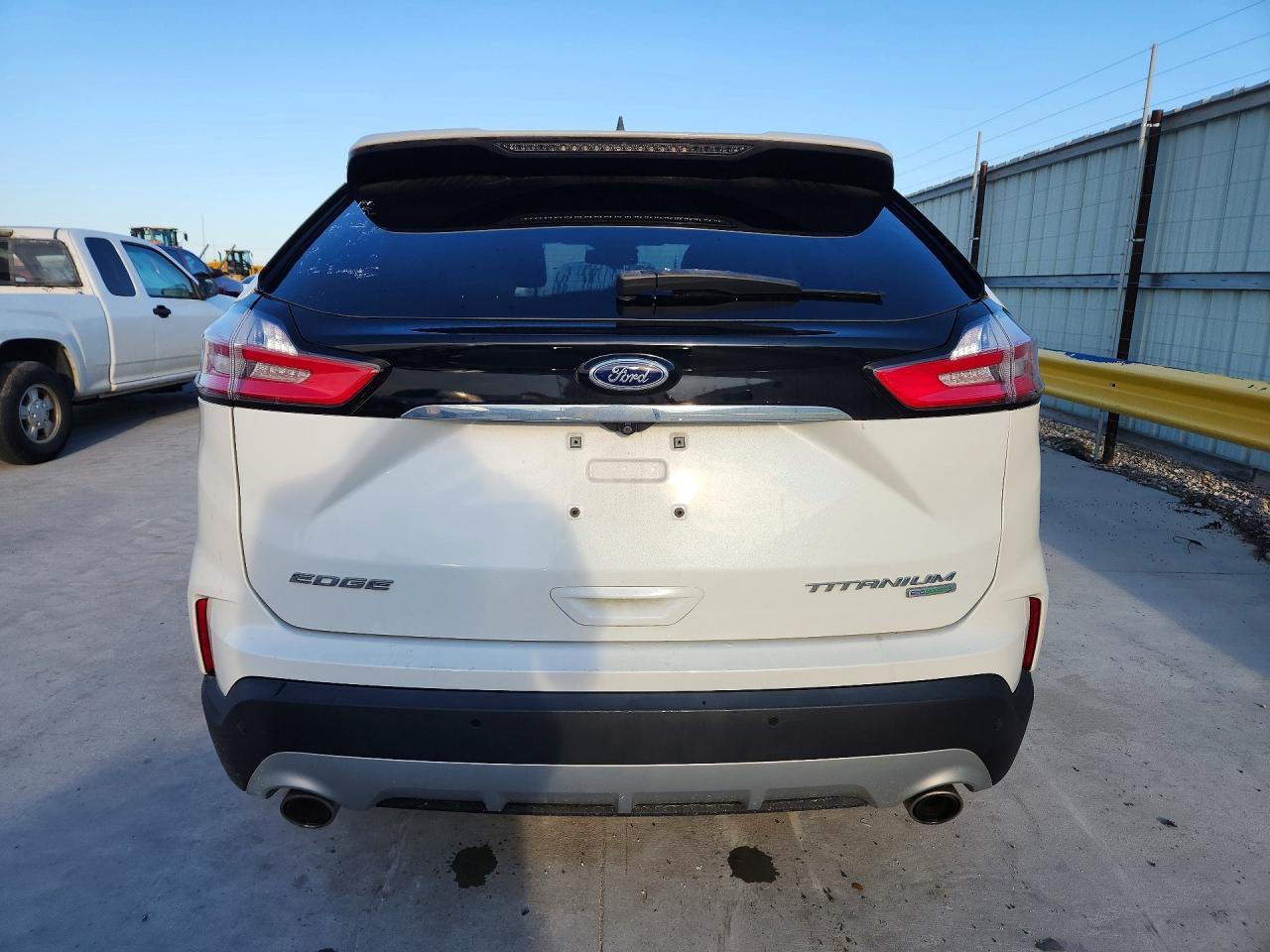 2020 FORD EDGE TITANIUM photo 6