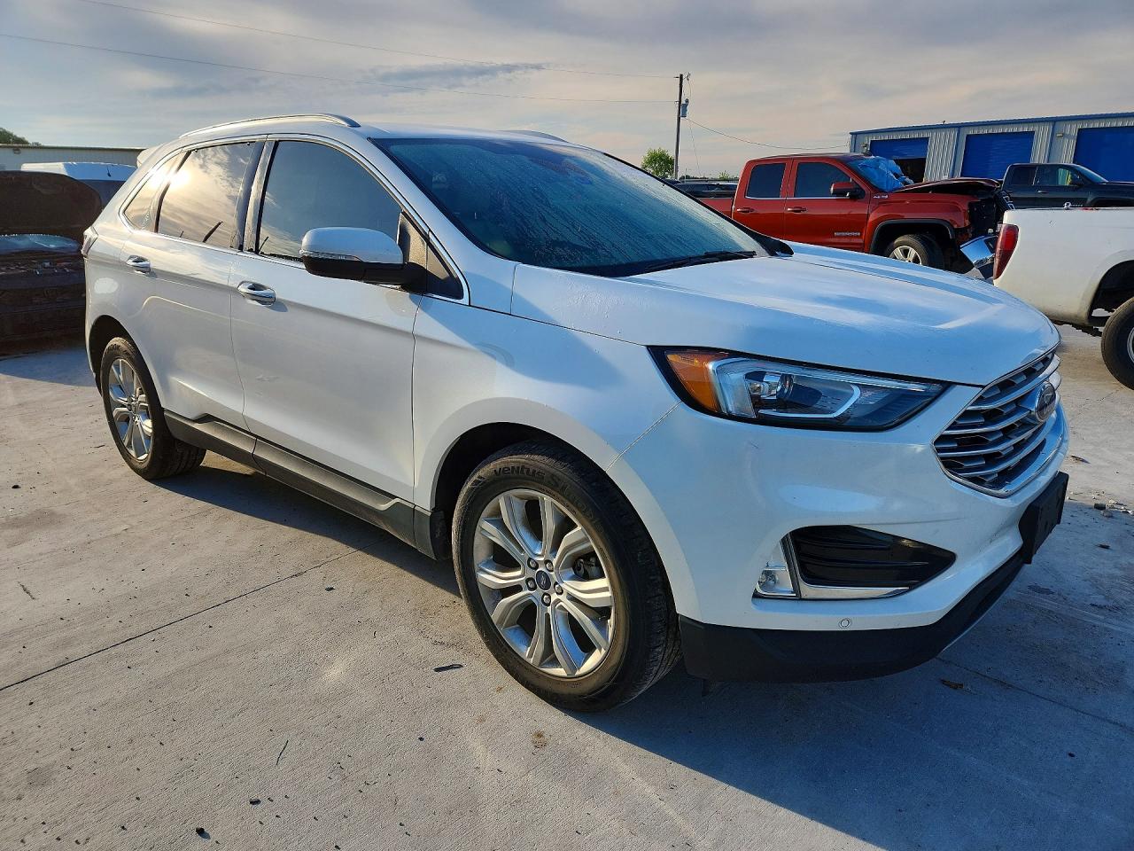 2020 FORD EDGE TITANIUM photo 4