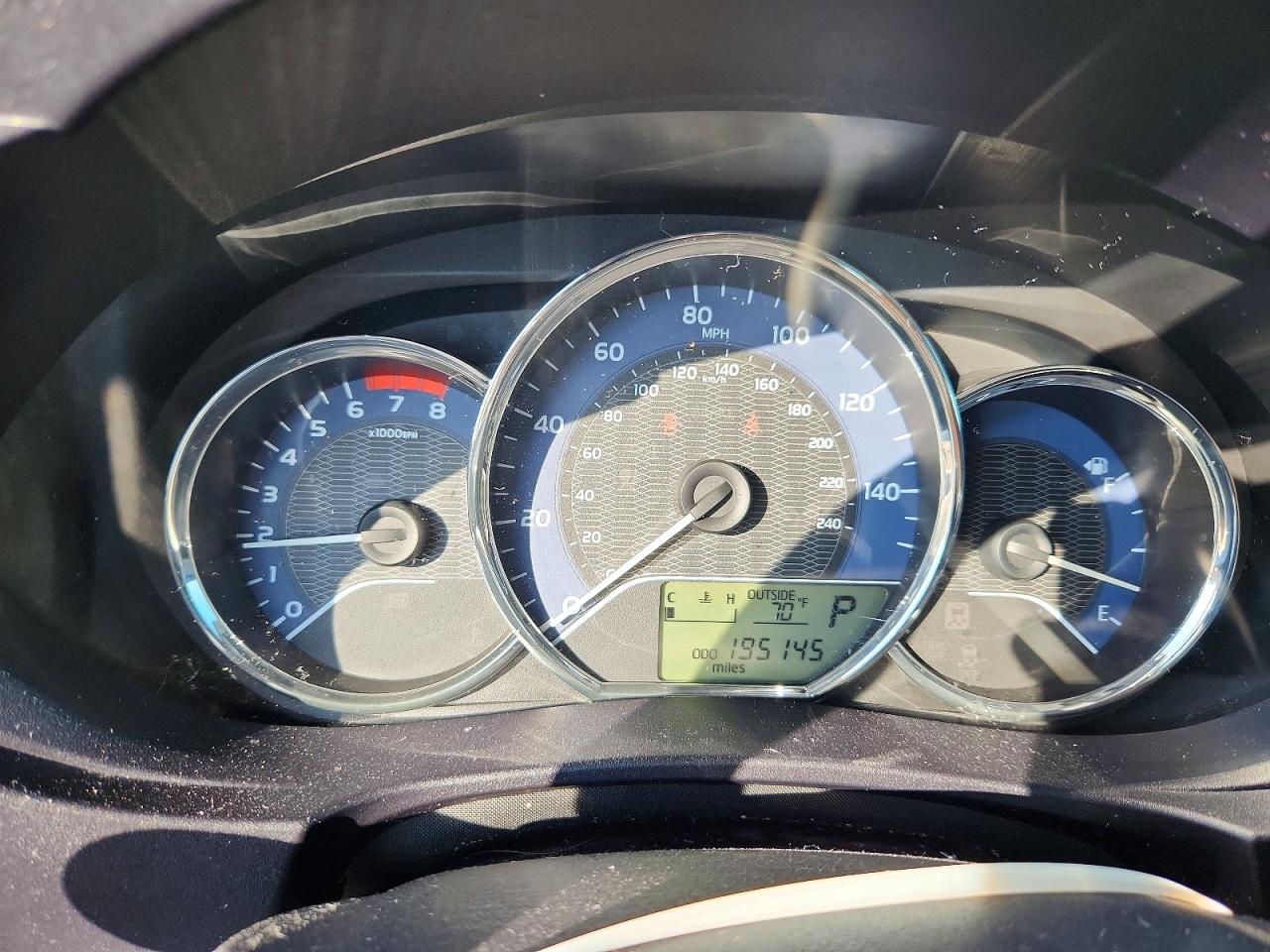 2016 TOYOTA COROLLA LE photo 25