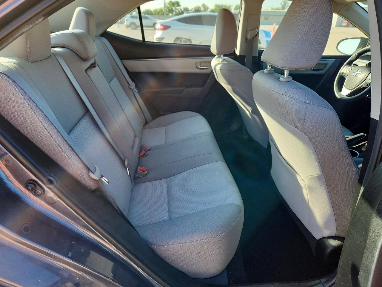 2016 TOYOTA COROLLA LE photo 28