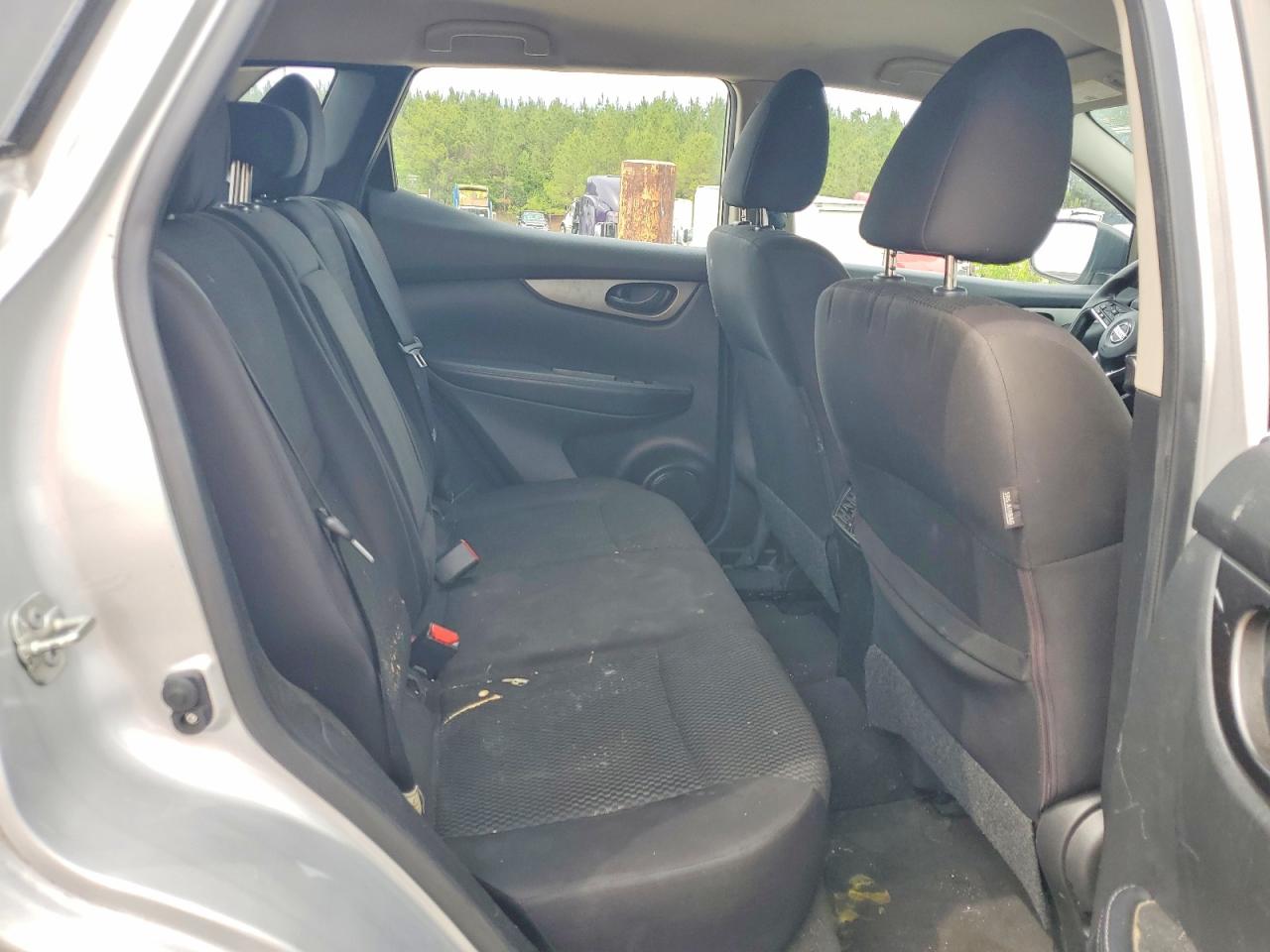 2019 NISSAN ROGUE SPORT S photo 10