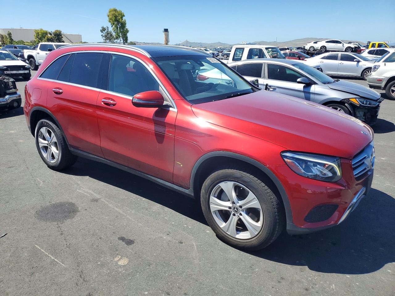 2018 MERCEDES-BENZ GLC 300 4MATIC photo 7
