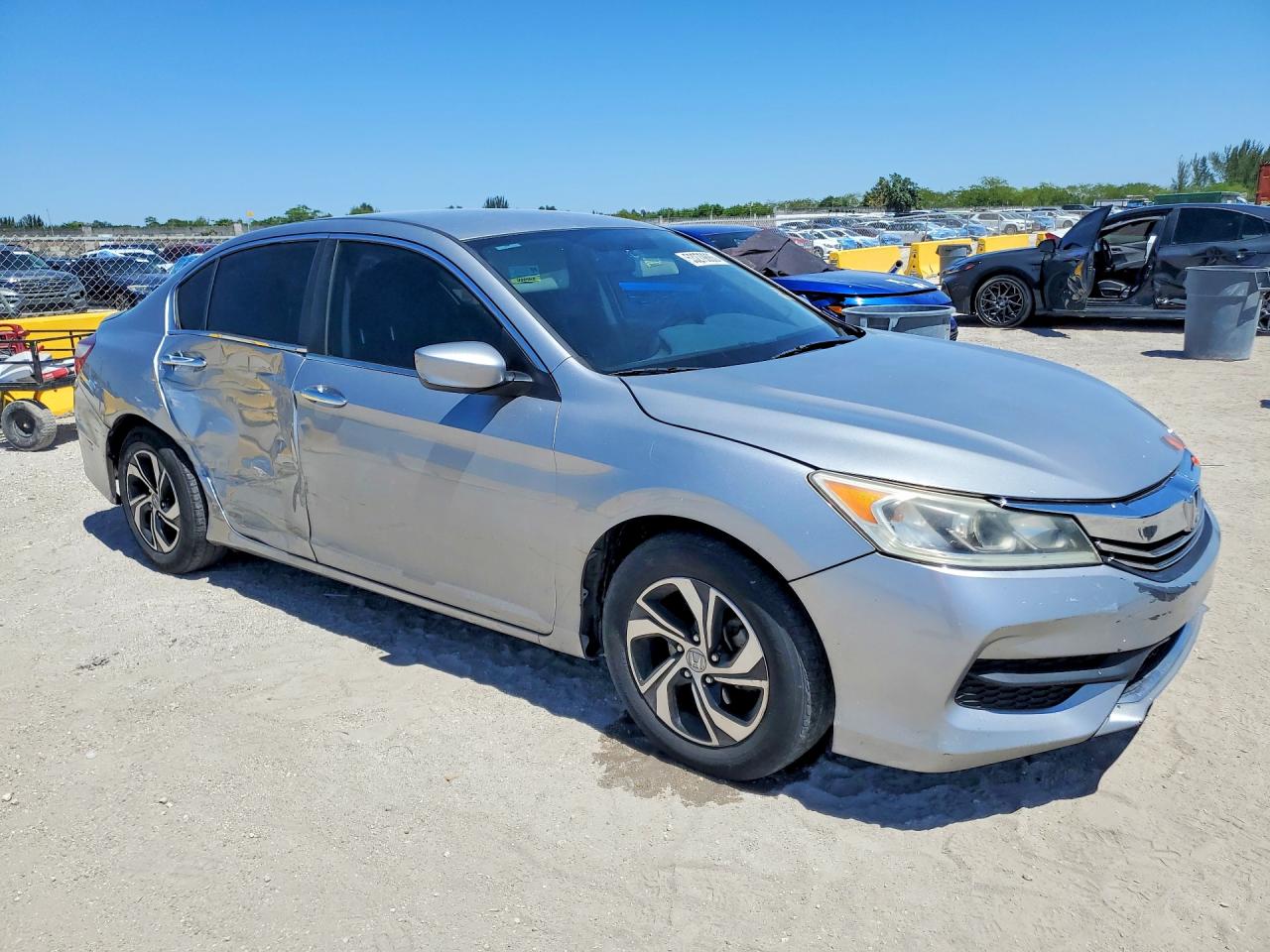 2017 HONDA ACCORD LX photo 7