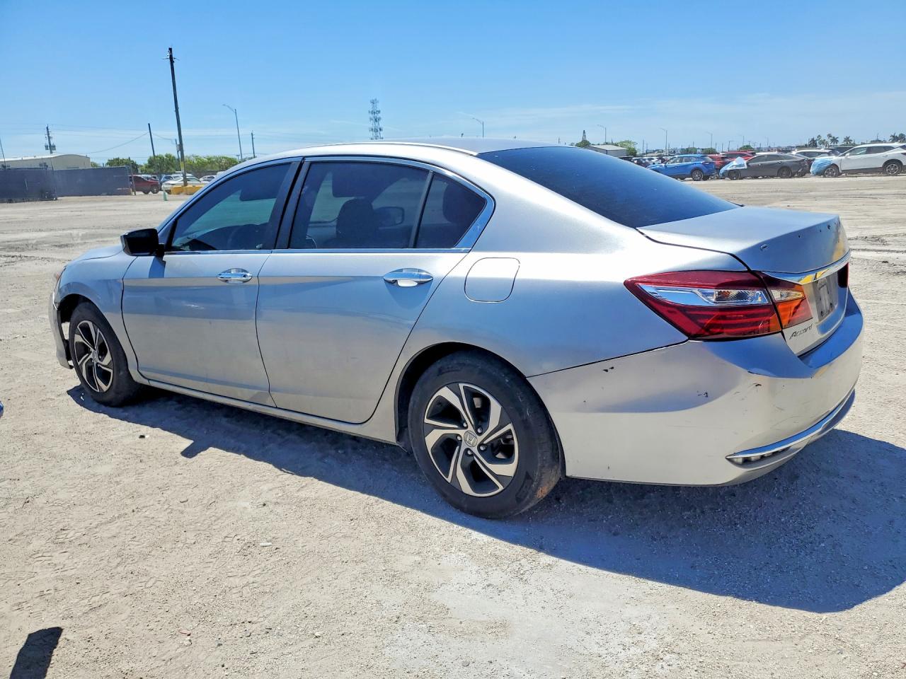 2017 HONDA ACCORD LX photo 3
