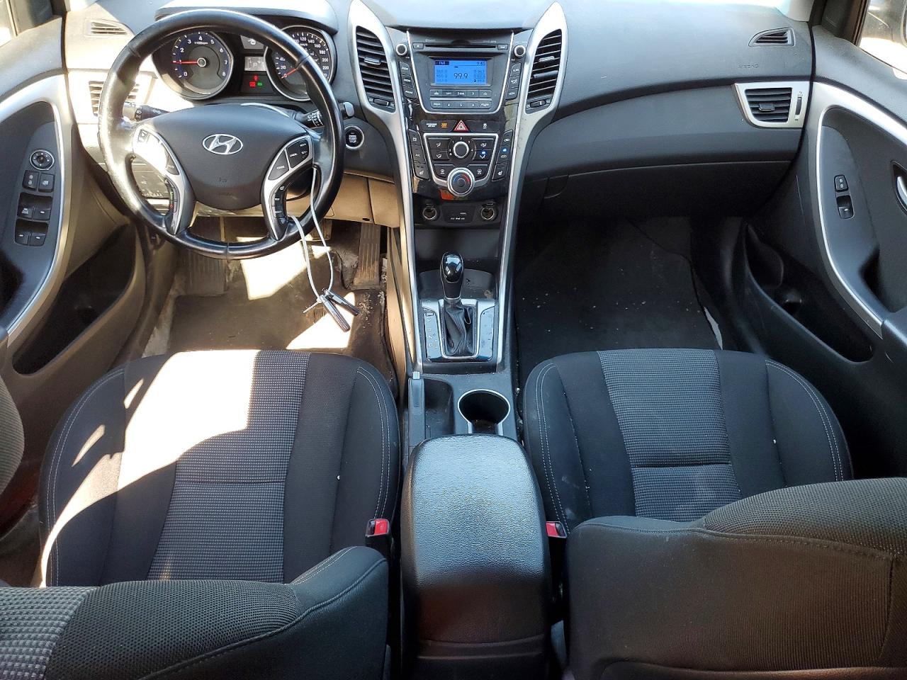 2016 HYUNDAI ELANTRA GT BASE photo 15