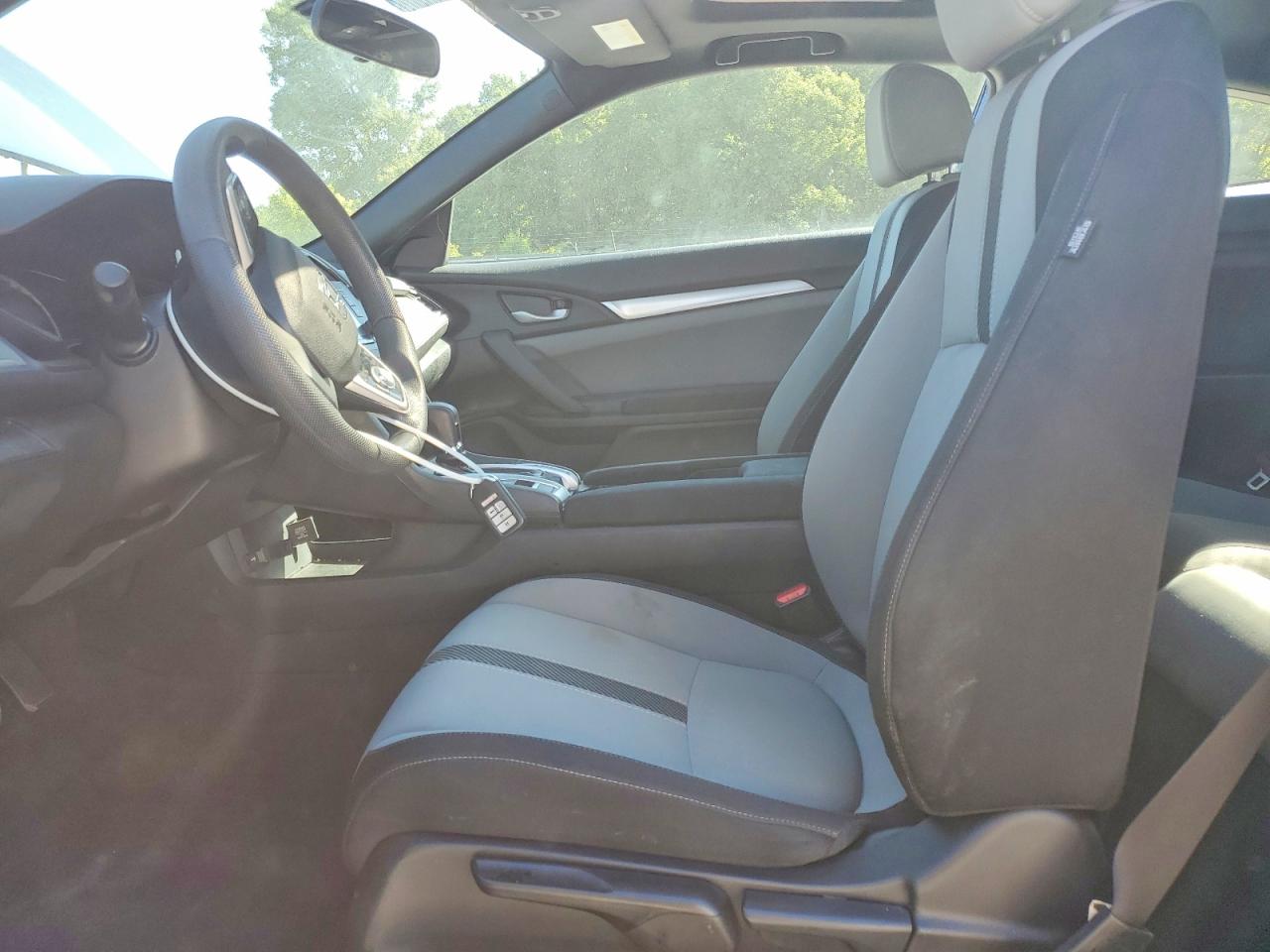 2016 HONDA CIVIC LX photo 19
