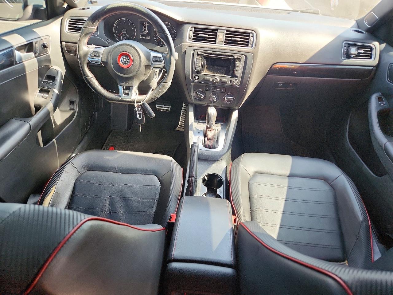 2014 VOLKSWAGEN JETTA GLI photo 8