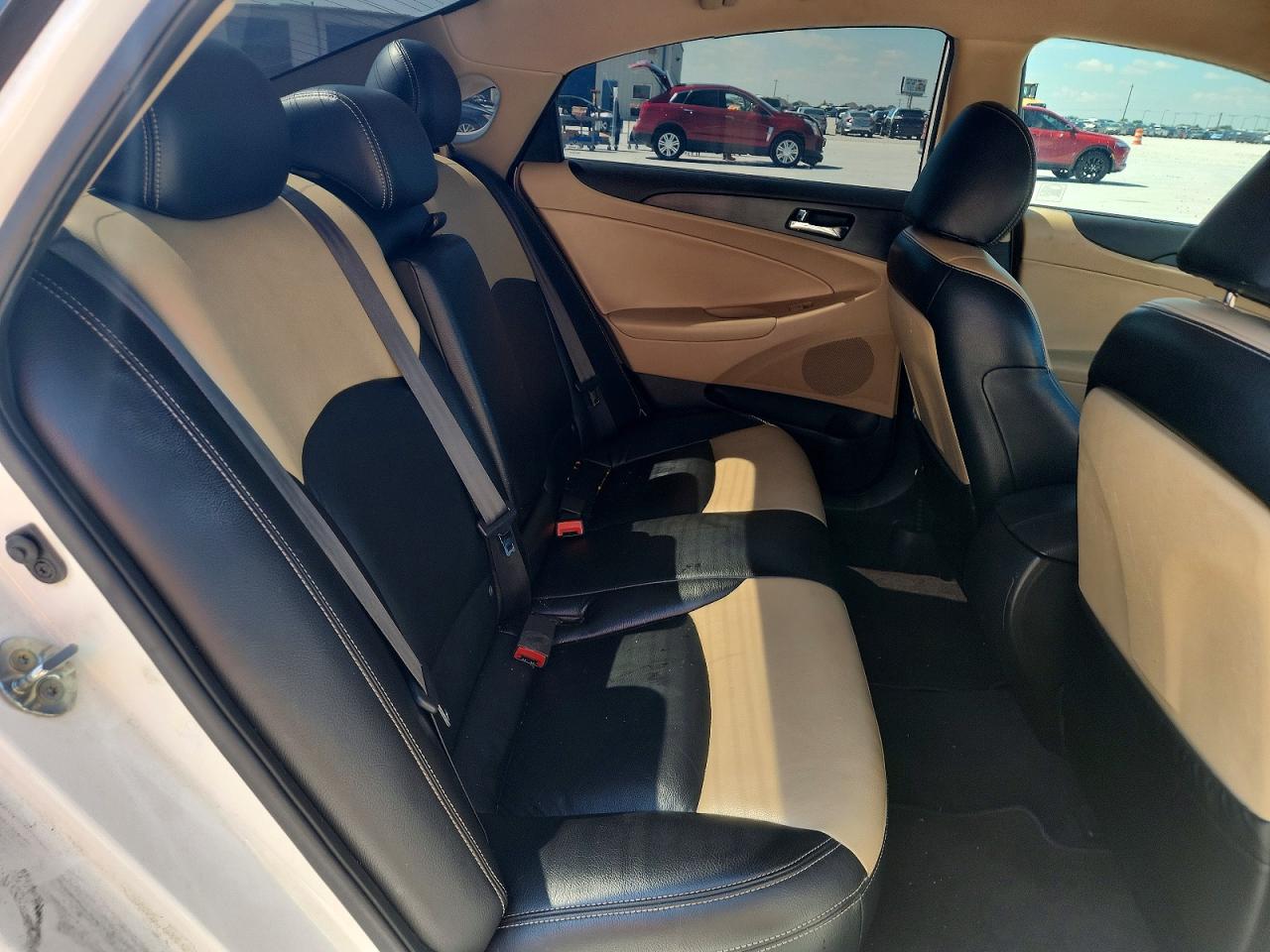 2012 HYUNDAI SONATA photo 28