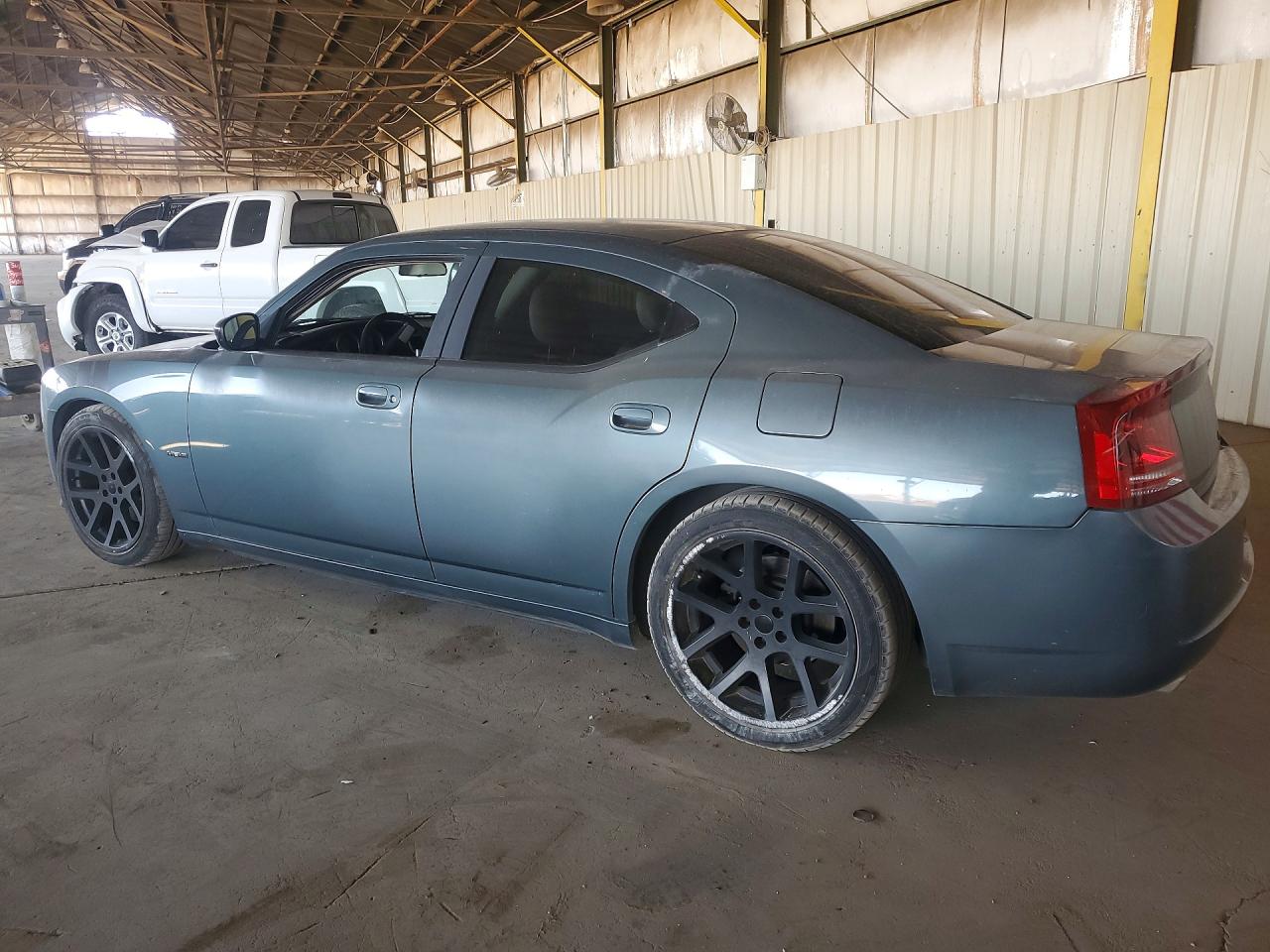 2006 DODGE CHARGER R photo 3