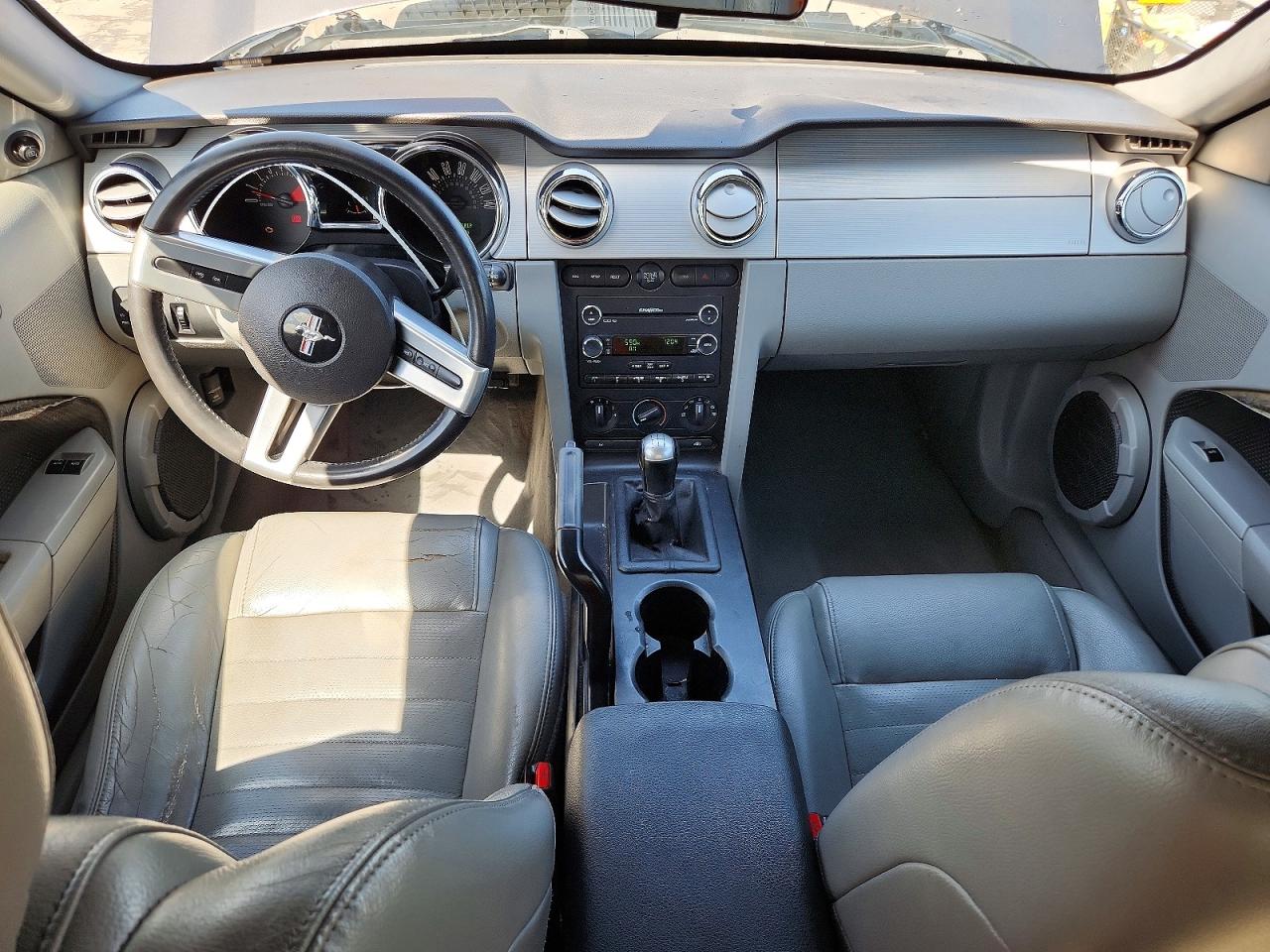 2008 FORD MUSTANG GT photo 8