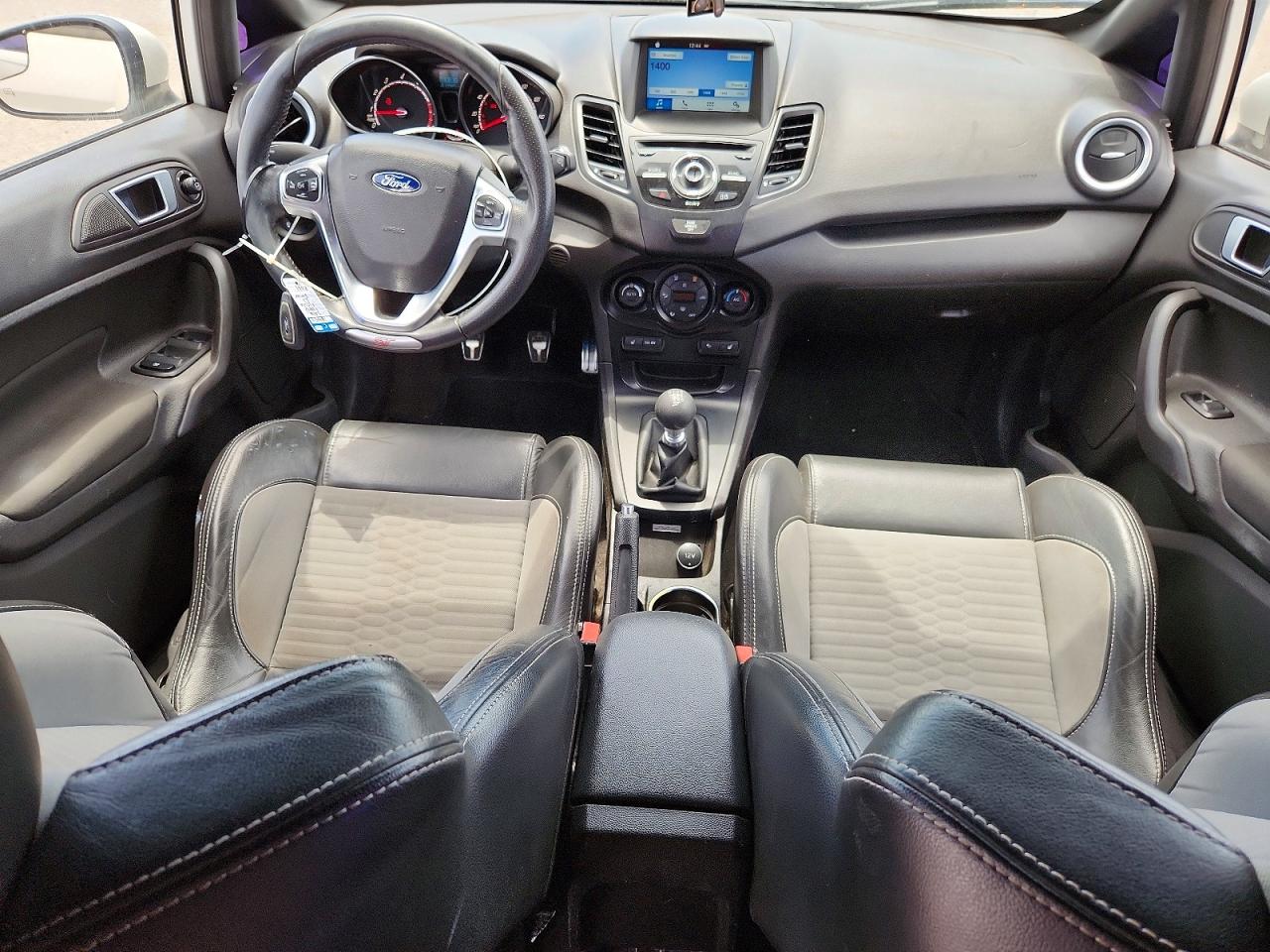 2016 FORD FIESTA ST photo 8