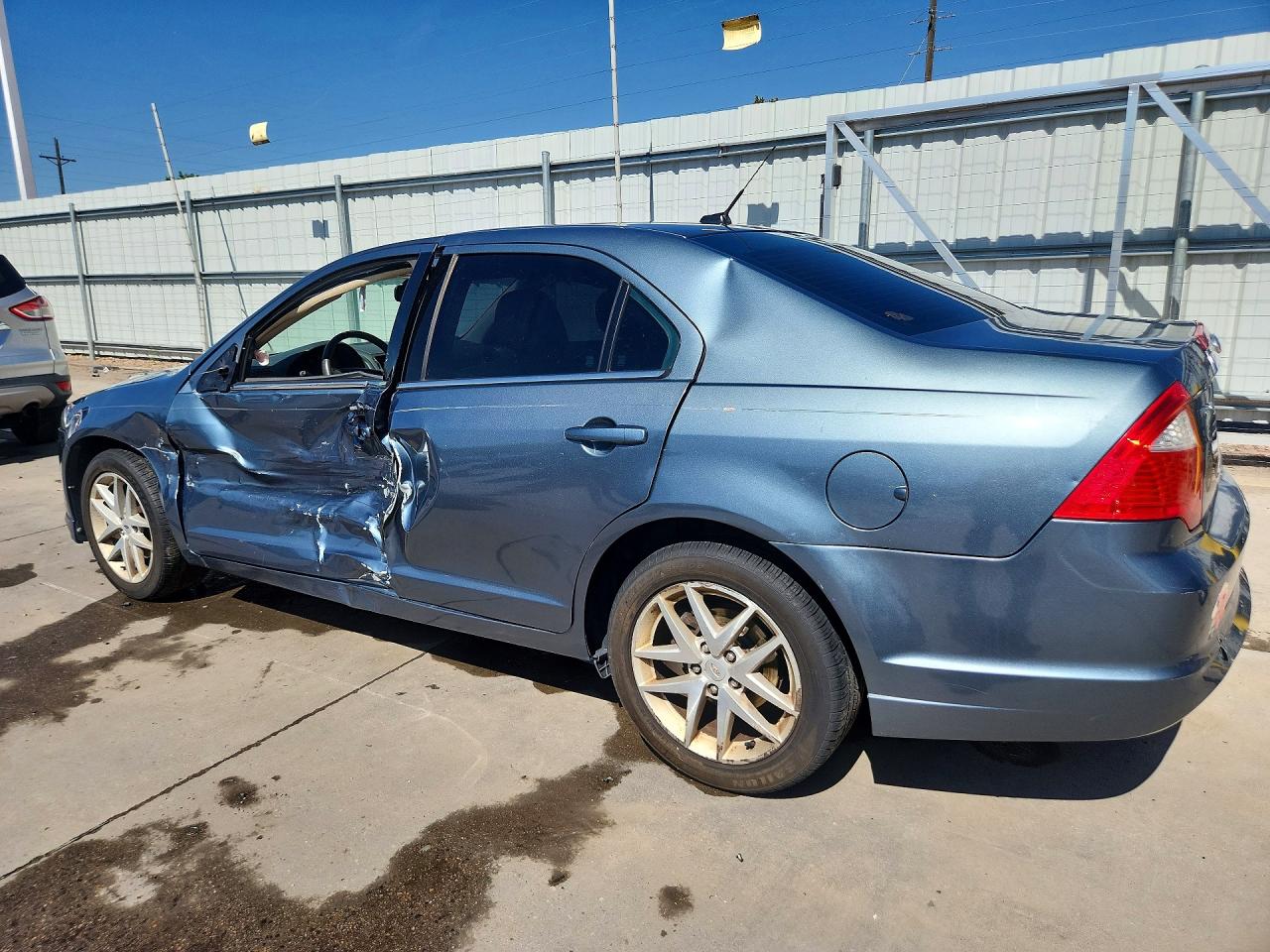 2011 FORD FUSION SEL photo 3