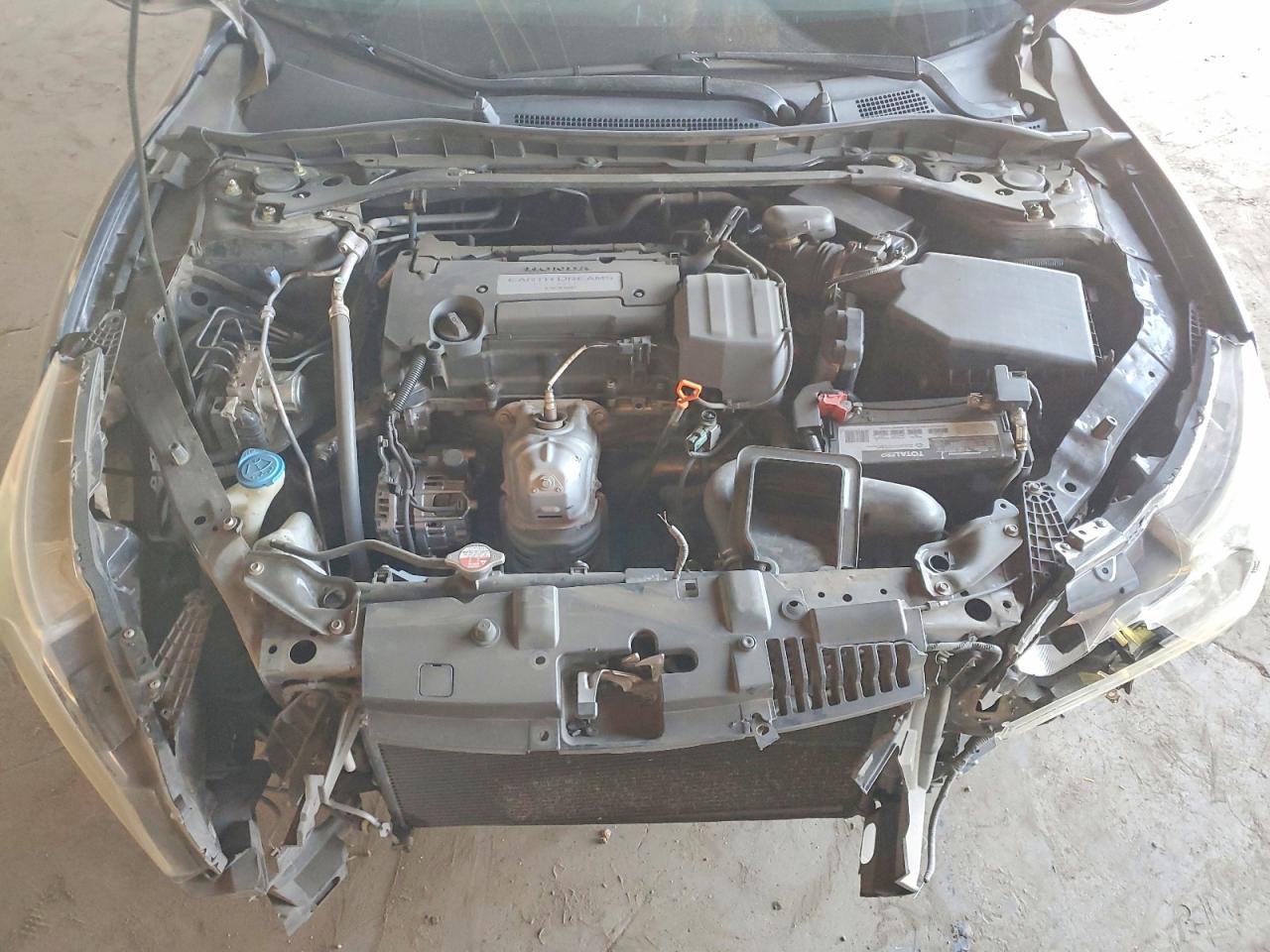 2016 HONDA ACCORD EX photo 21