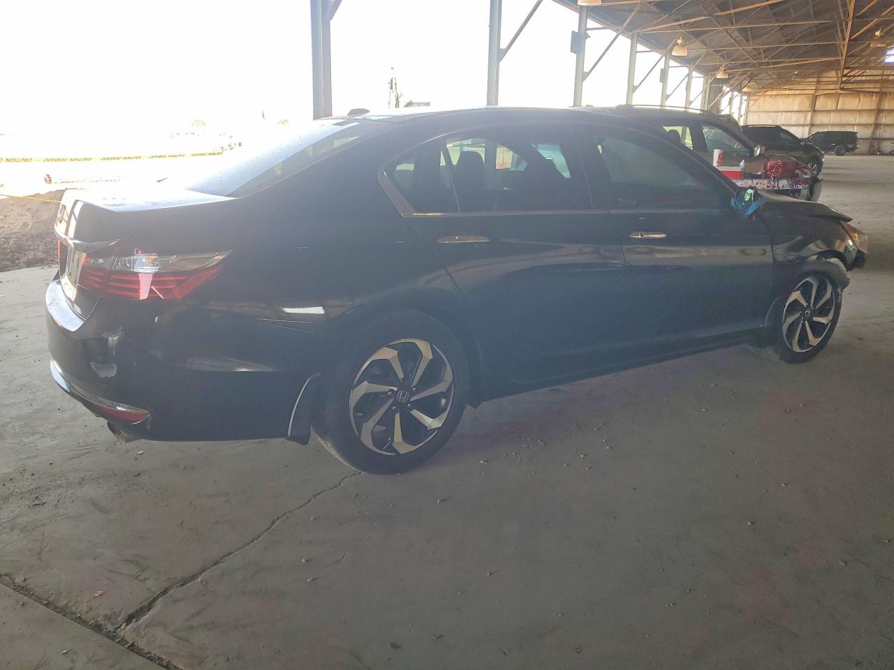2016 HONDA ACCORD EX photo 5