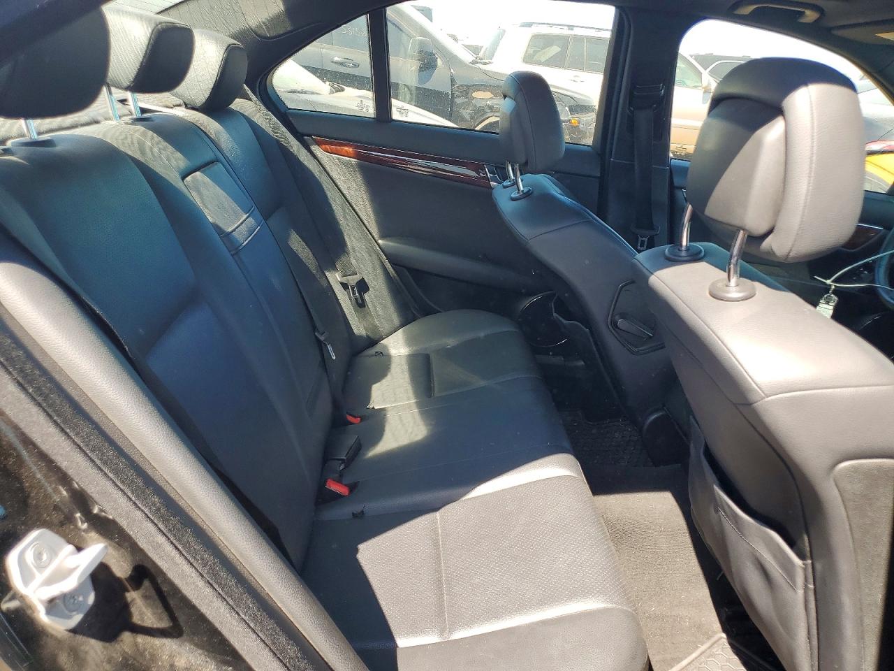 2010 MERCEDES-BENZ C 300 4MATIC photo 28