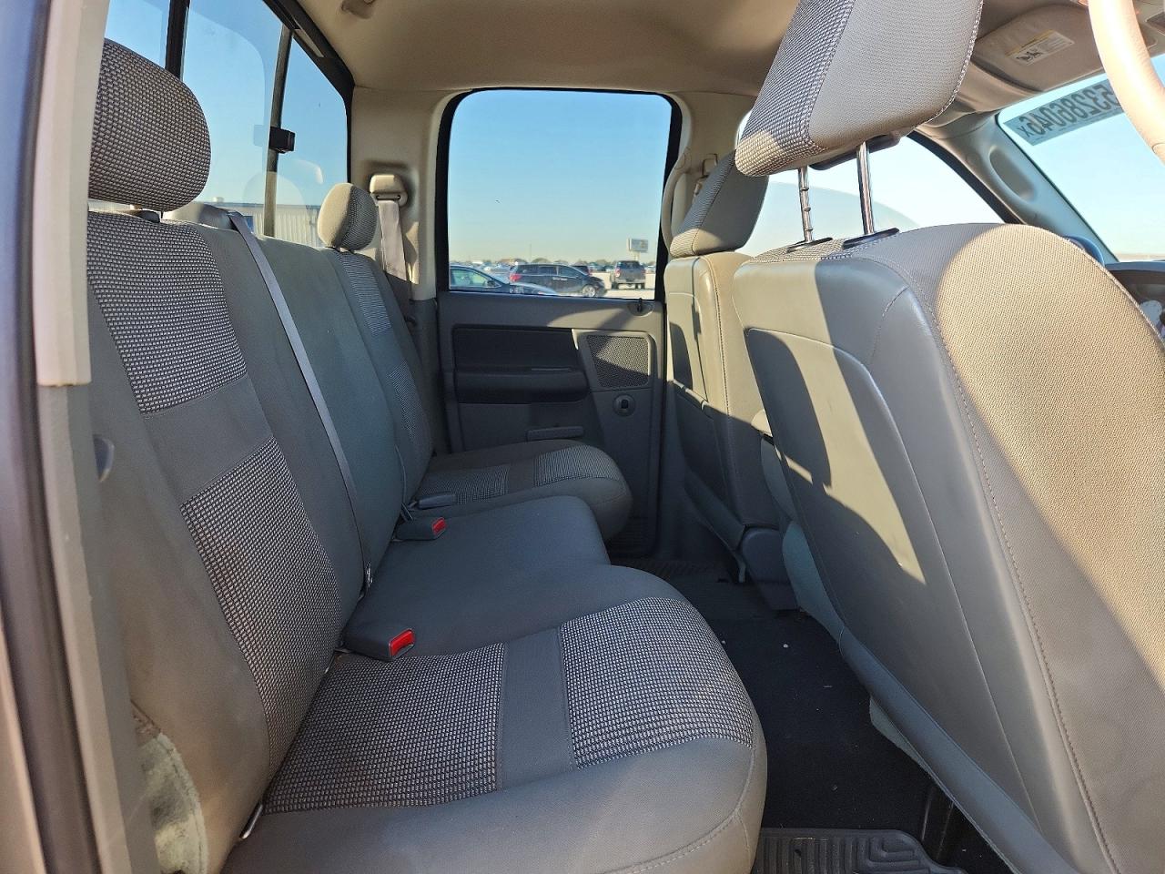 2006 DODGE RAM 1500 ST photo 10