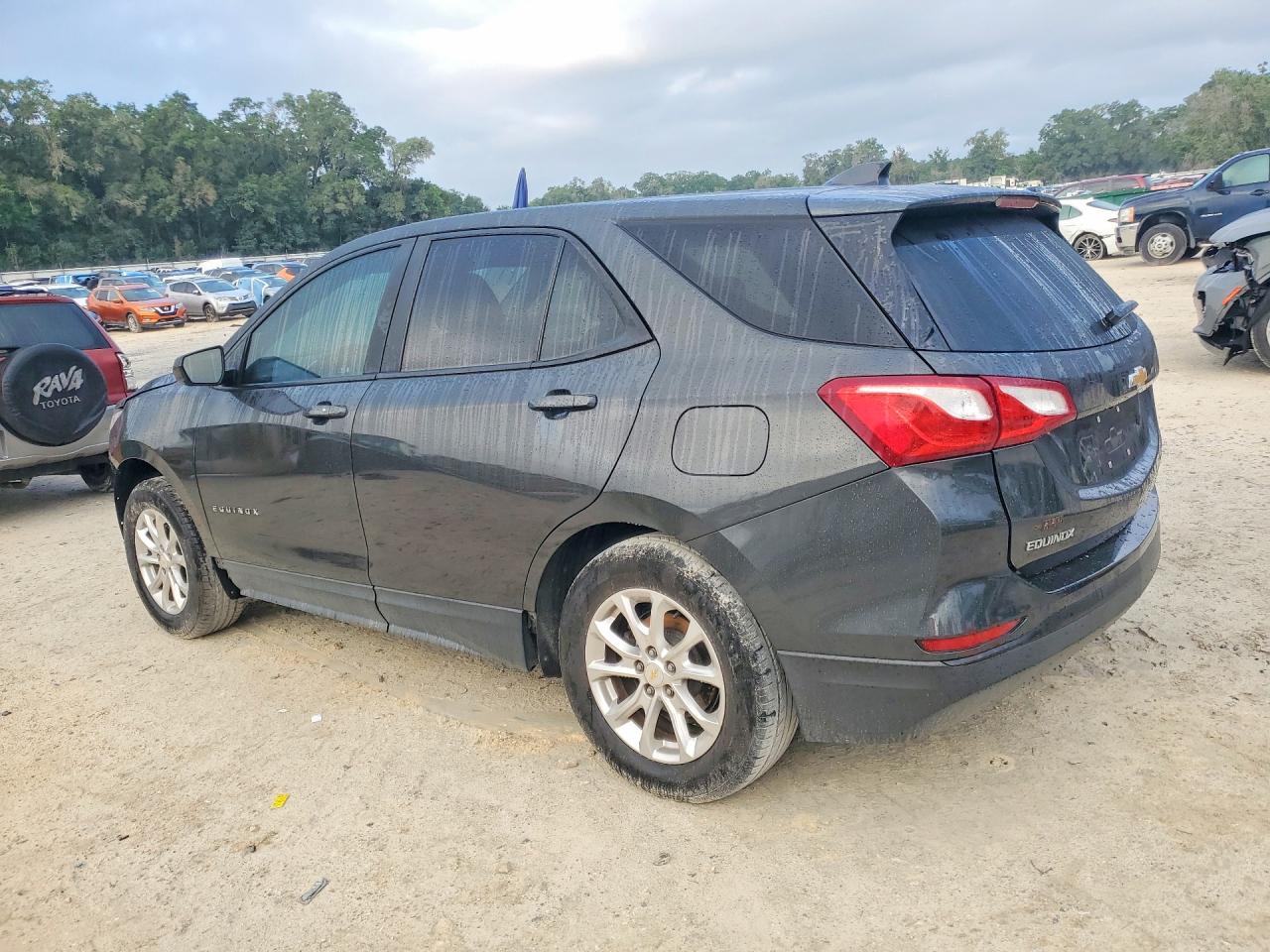 2020 CHEVROLET EQUINOX LS photo 3