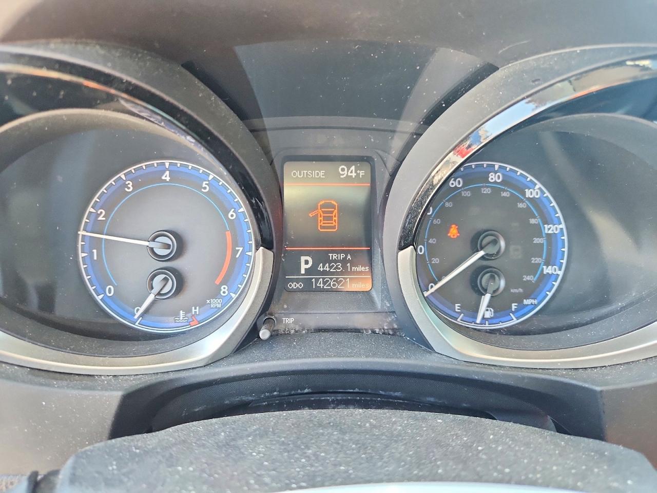2016 TOYOTA COROLLA S PLUS photo 17