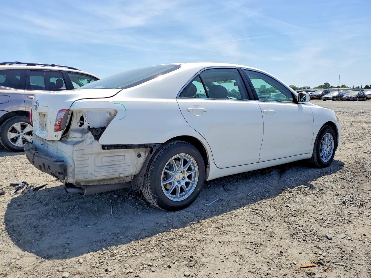 2007 TOYOTA CAMRY LE photo 5