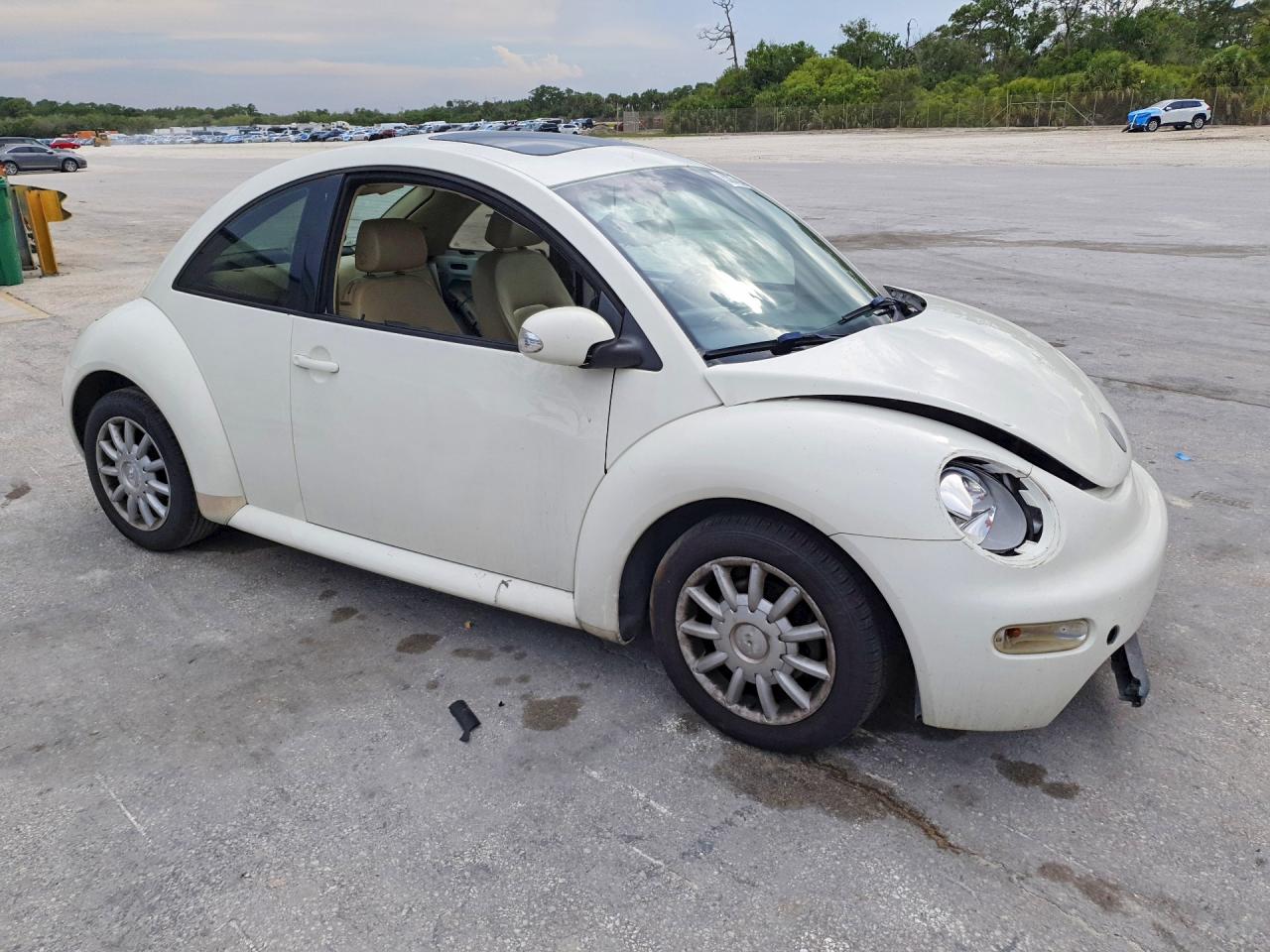 2005 VOLKSWAGEN NEW BEETLE GLS photo 10