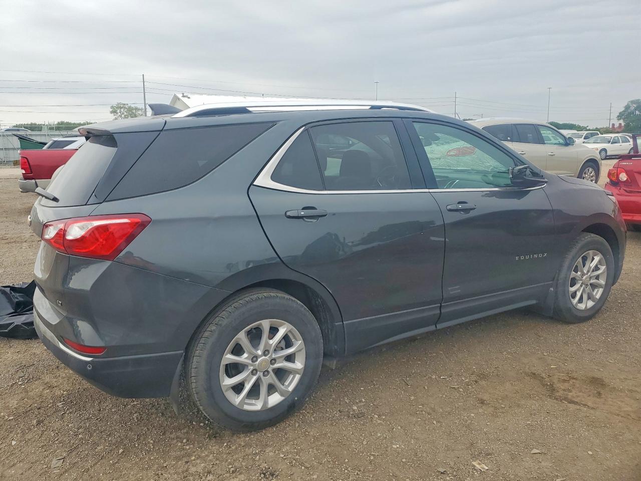 2018 CHEVROLET EQUINOX LT photo 5
