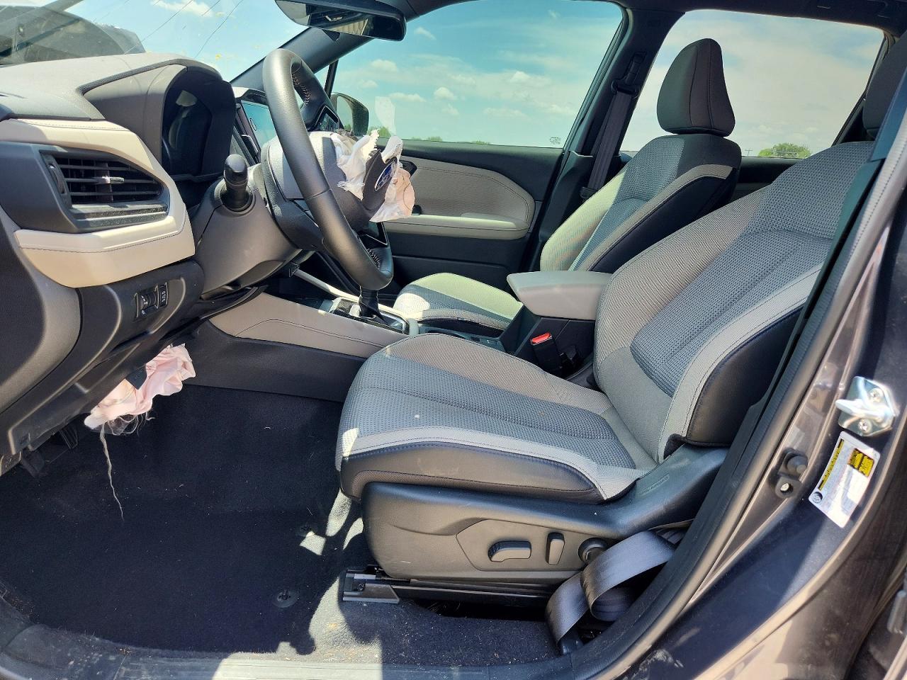 2025 SUBARU FORESTER PREMIUM photo 19