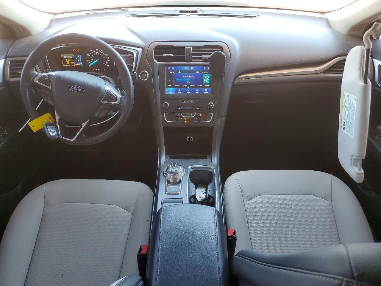 2019 FORD FUSION SE photo 22