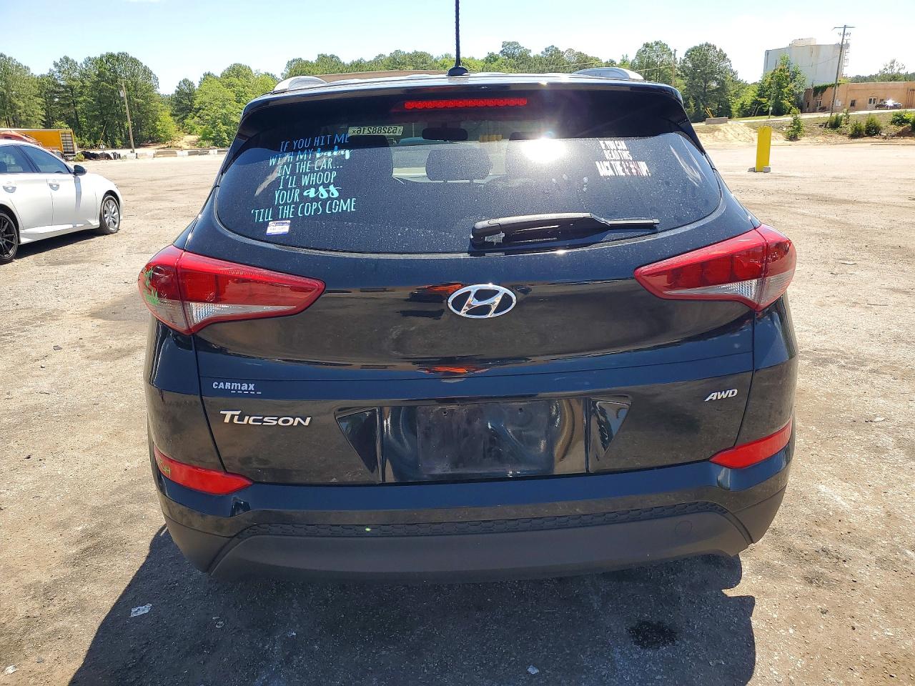 2017 HYUNDAI TUCSON SE photo 11
