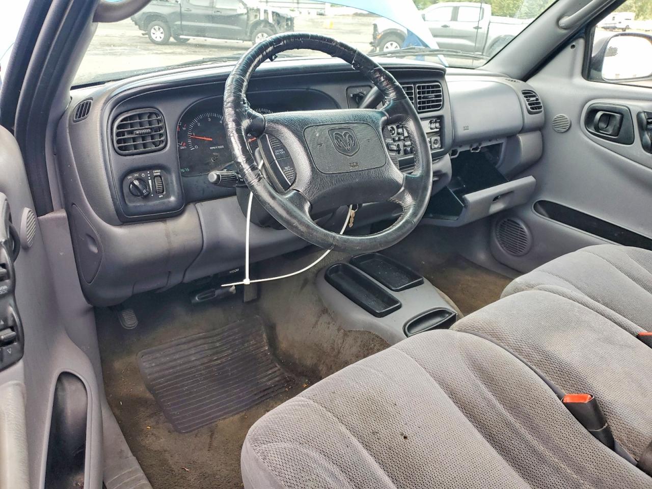 2000 DODGE DAKOTA photo 22