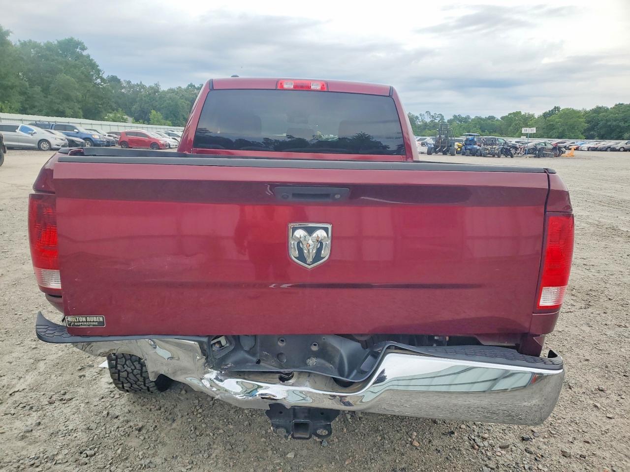 2018 RAM 1500 ST photo 11