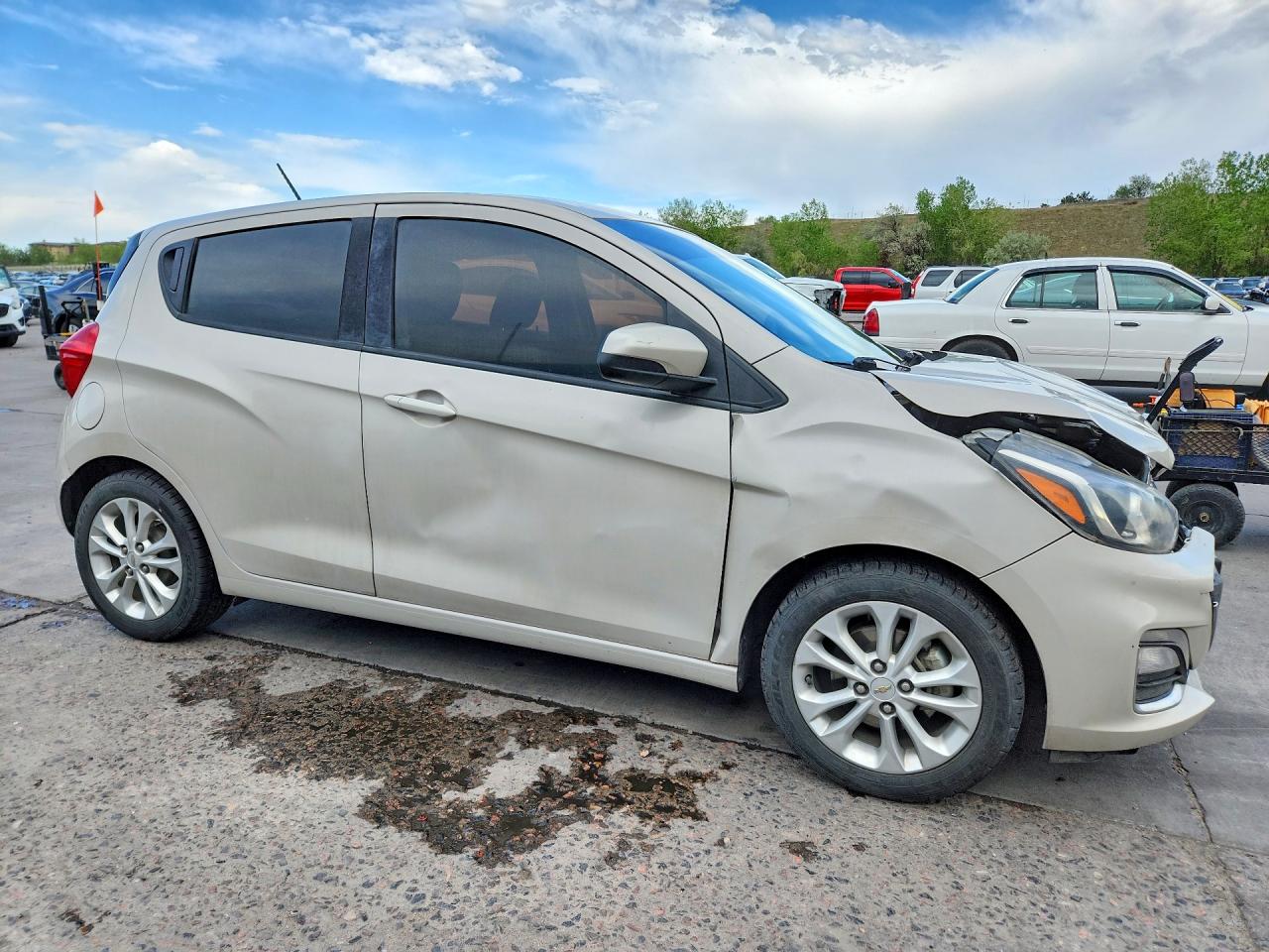 2019 CHEVROLET SPARK 1LT photo 4