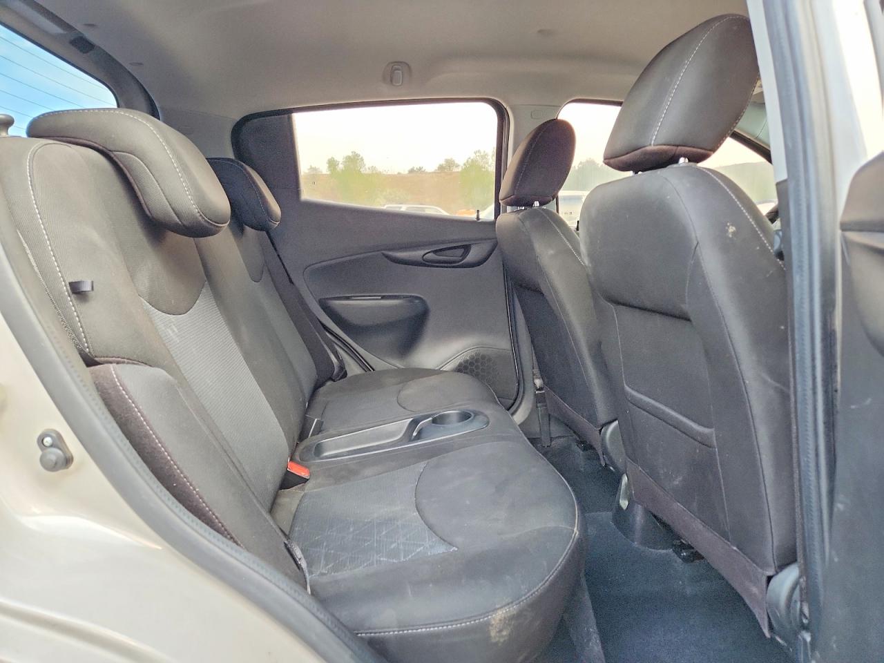 2019 CHEVROLET SPARK 1LT photo 10