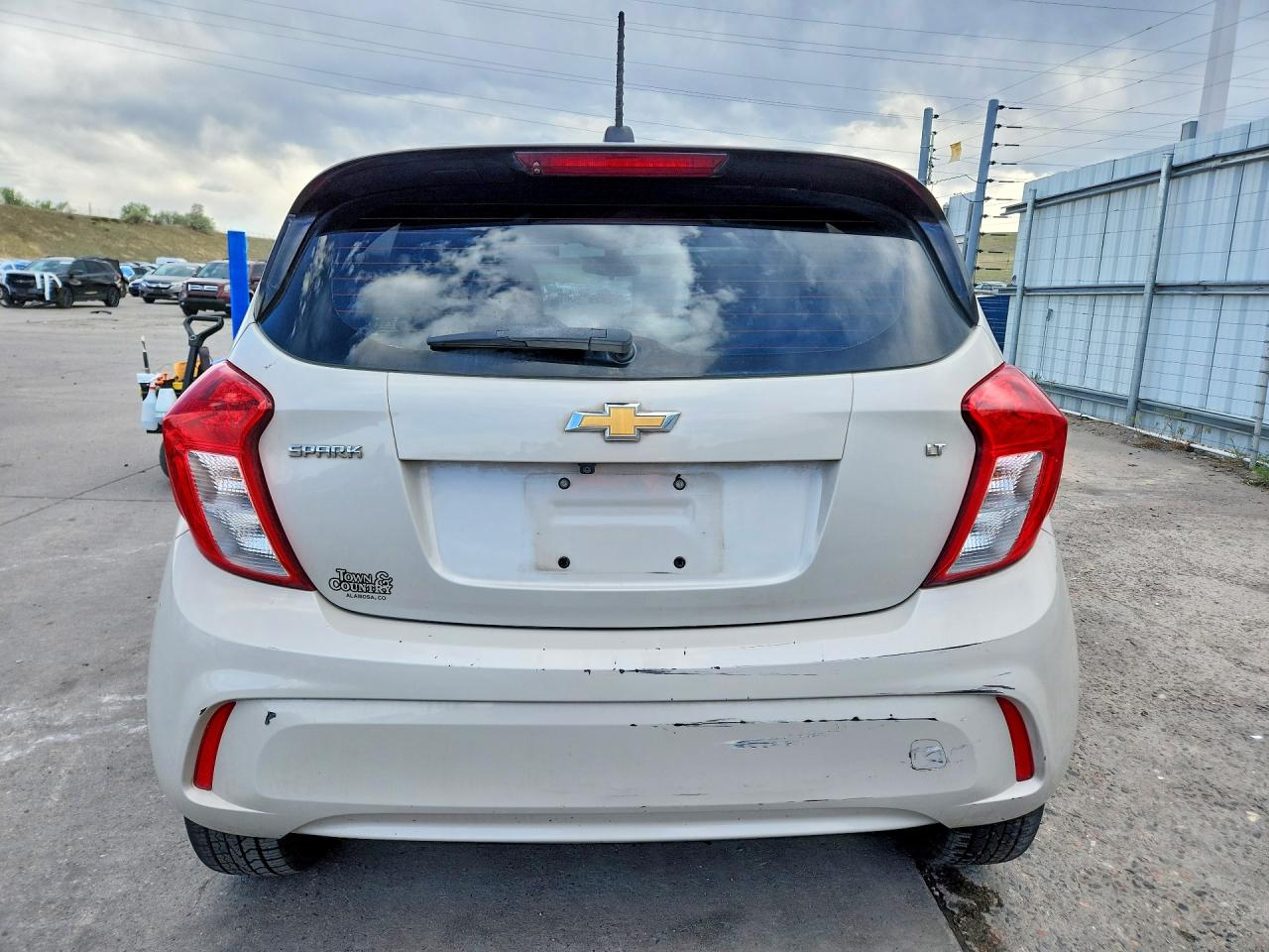 2019 CHEVROLET SPARK 1LT photo 6