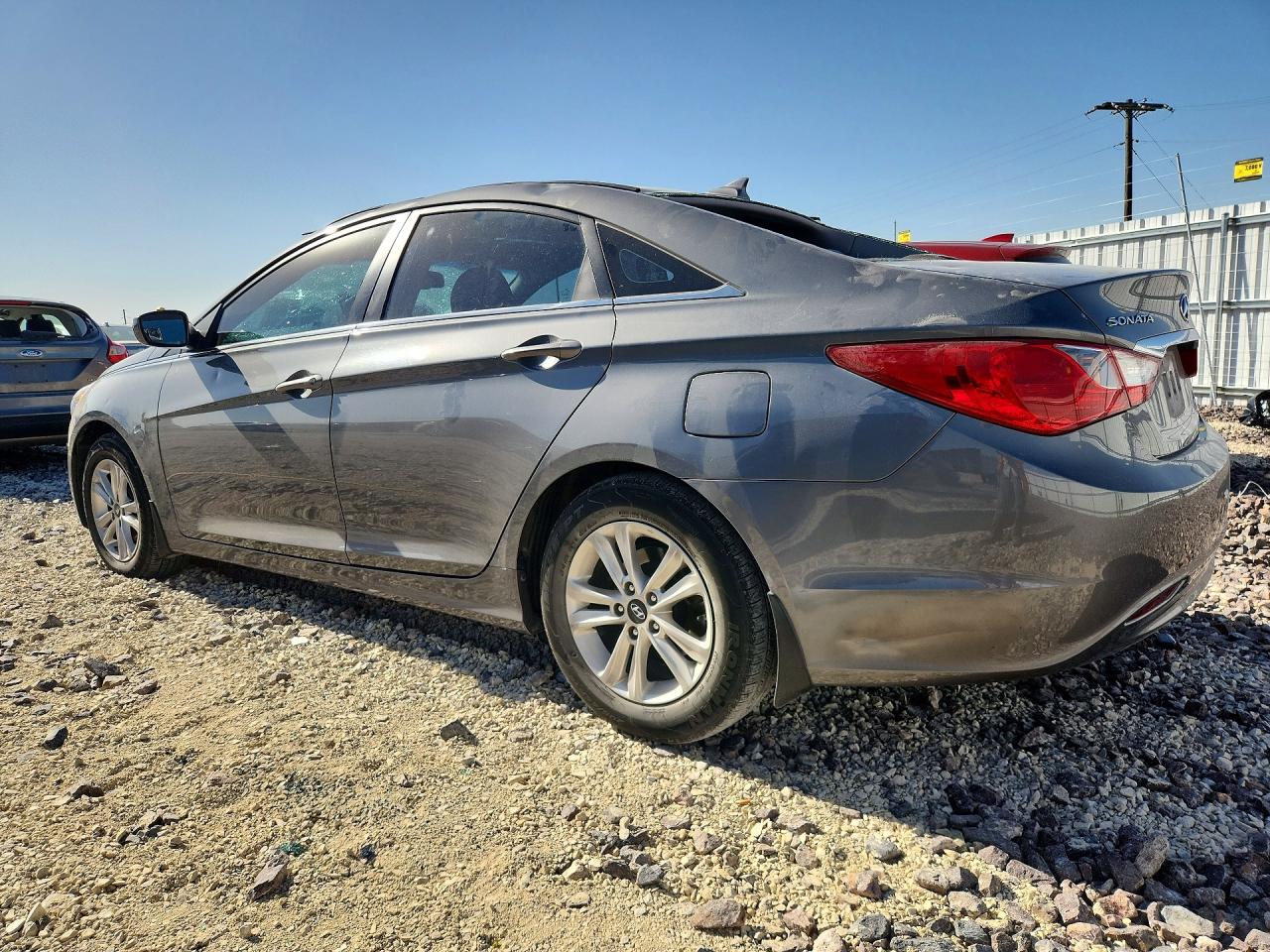 2013 HYUNDAI SONATA GLS photo 4