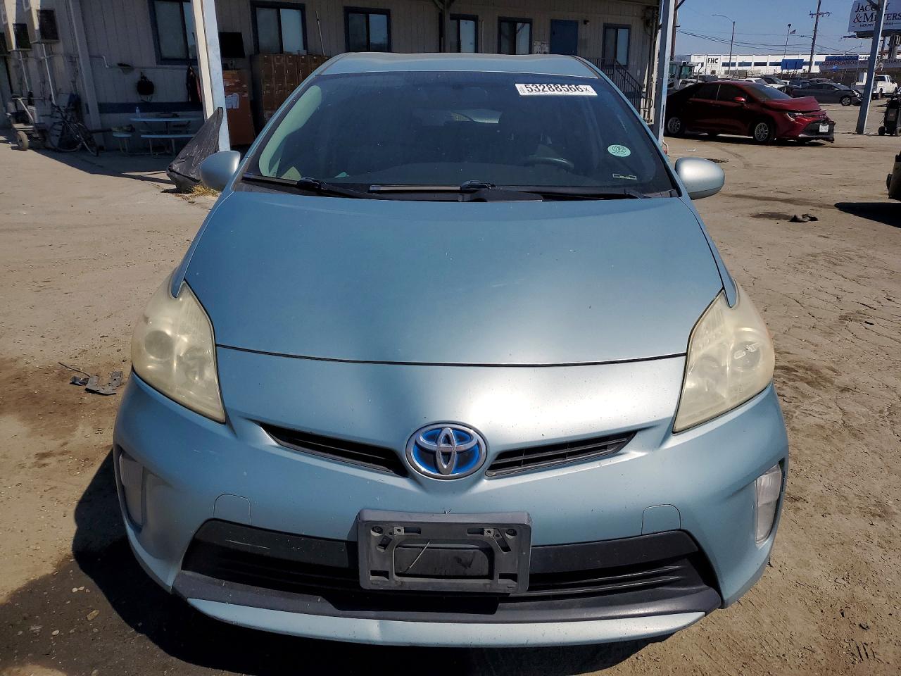 2014 TOYOTA PRIUS TWO photo 9